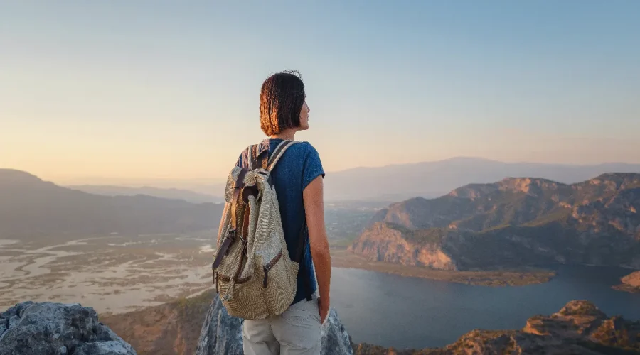 pourquoi-et-comment-voyager-seul-les-conseils-a-suivre