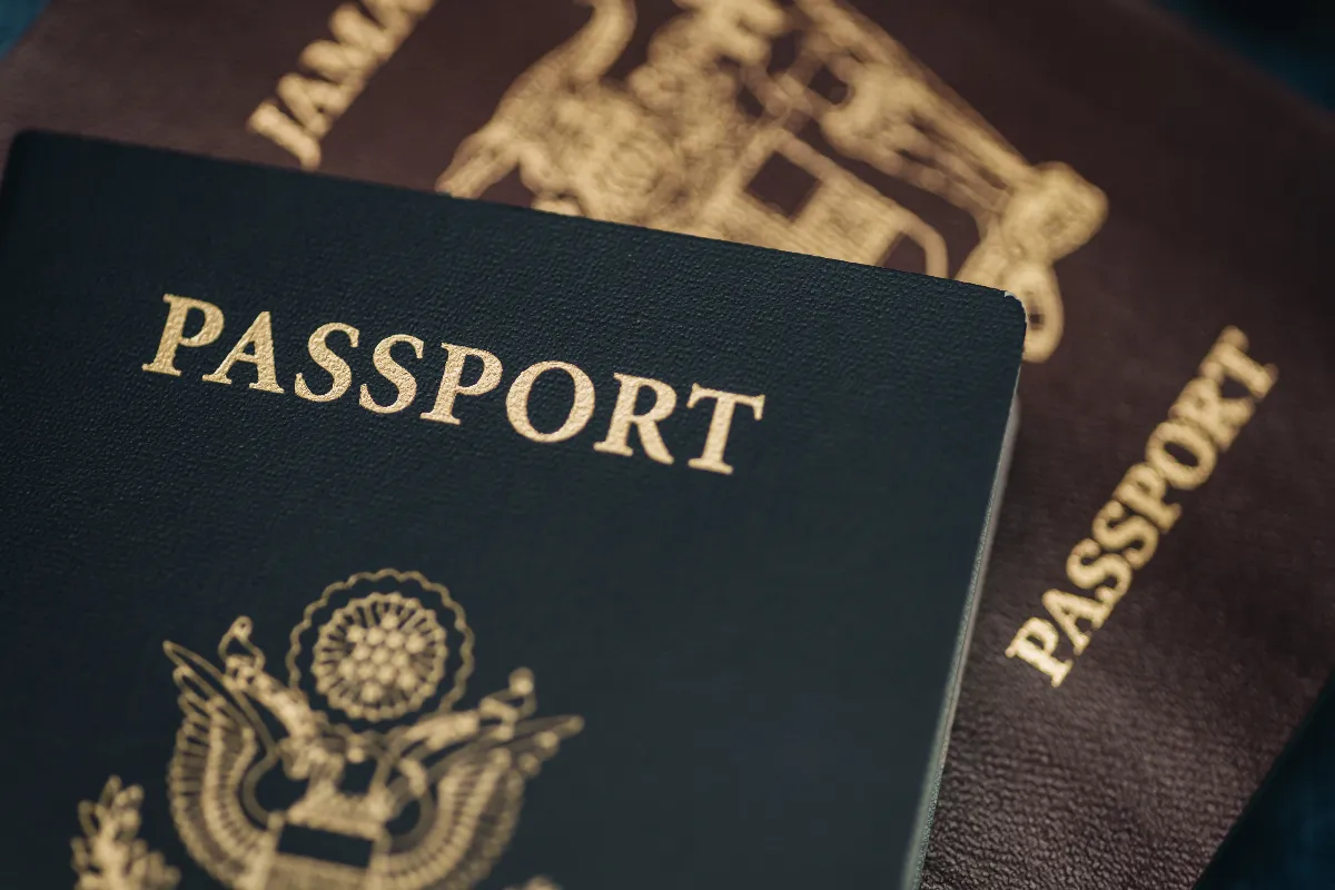 Voici les 10 passeports les plus « puissants » pour voyager dans le monde en 2024 : qu&rsquo;en est-il de la France ?