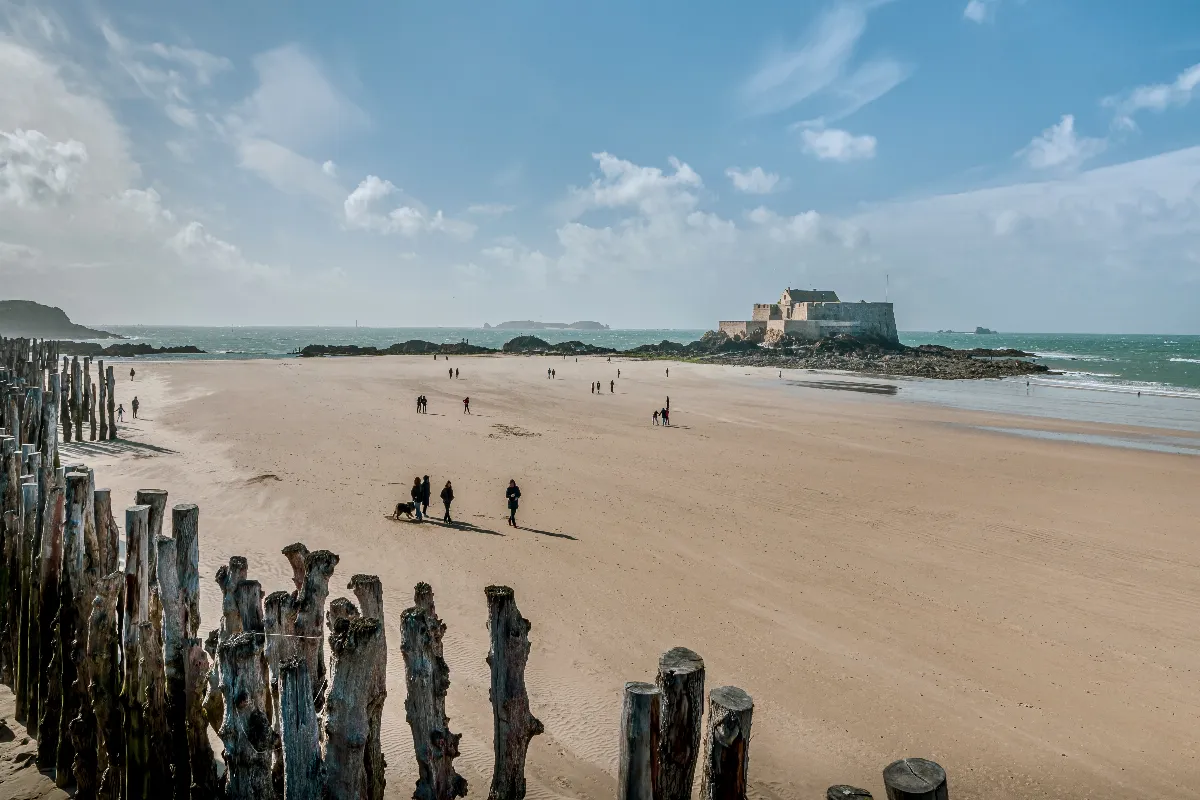 Week-end familial en septembre : 15 idées de destinations pour partir à la dernière minute en France