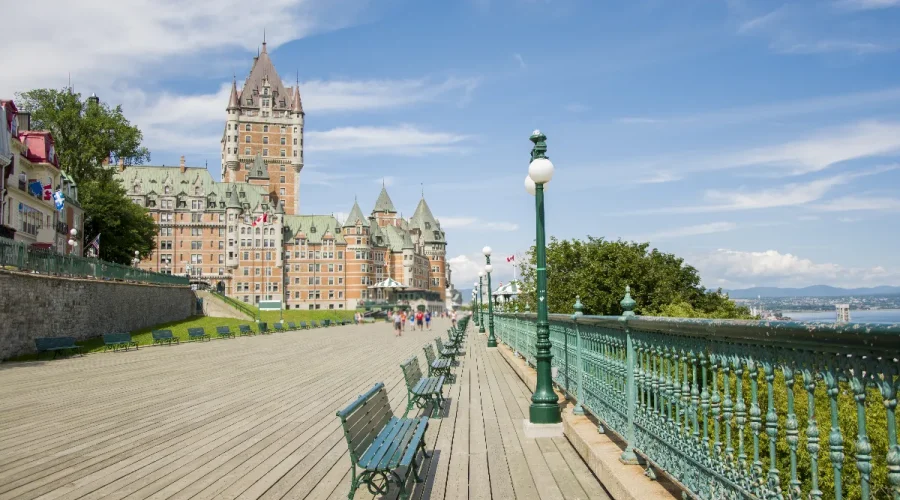 partir-en-vacances-sans-parler-anglais-cest-possible-avec-un-sejour-dans-ces-5-pays-francophones