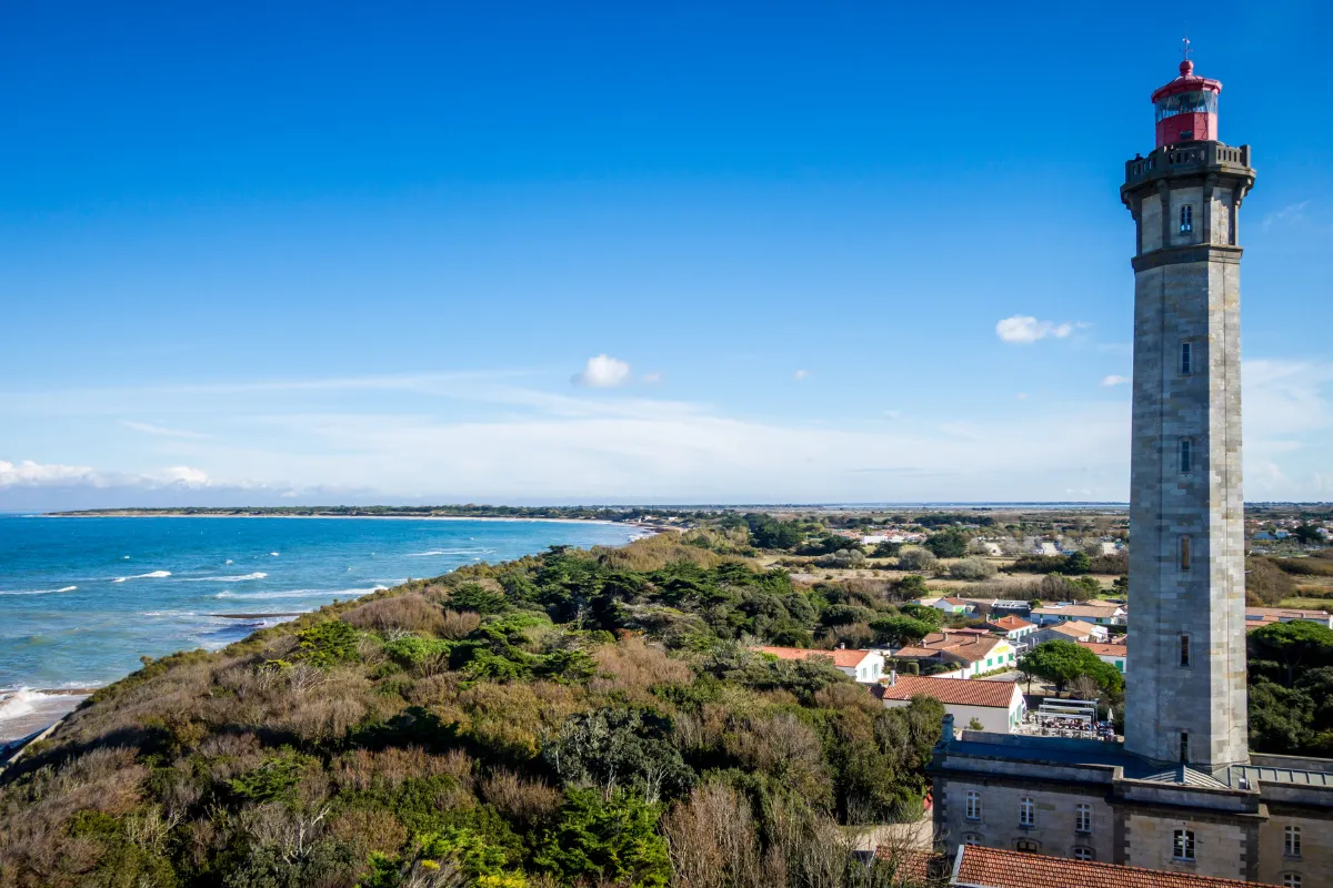 Très appréciée des Français, cette île est pourtant menacée de disparition dans les prochaines années avec la montée des eaux