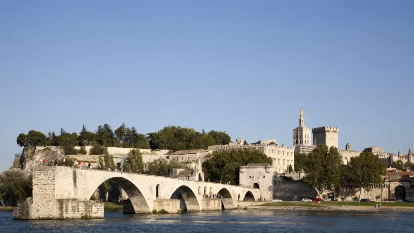5-lieux-emblematiques-qui-decoivent-le-plus-les-touristes-voici-les-lieux-a-eviter