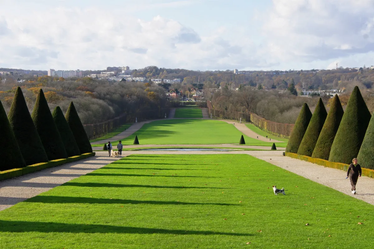 A seulement 45 minutes de Paris, découvrez ce magnifique parc de près de 200 hectares : un véritable bijou