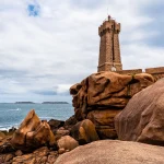 dans-ce-port-breton-vous-pourrez-vous-balader-sur-des-plages-de-sable-rose-incroyables-voici-ou-il-se-trouve