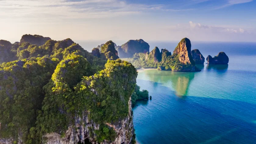 ou-partir-en-decembre-2024-voici-les-13-meilleures-destinations-pour-passer-une-fin-dannee-memorable