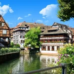 particulierement-dog-friendly-cette-ville-a-moins-de-2h-de-paris-regorge-datouts-voici-laquelle