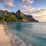 Avec ses 45 îlots et ses 100 plages de sable blanc, ce paradis caché fait passer la Thaïlande pour un simple détour : El Nido