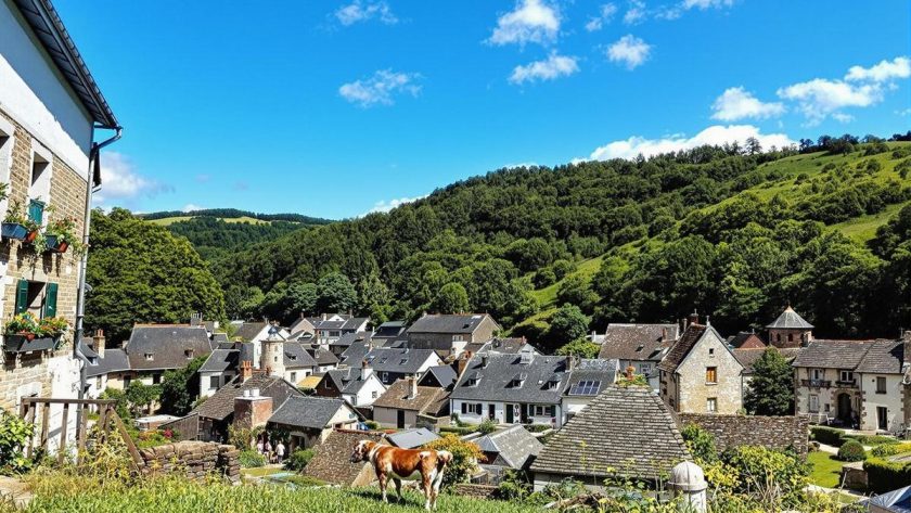 Ce village méconnu des touristes est la petite pépite de la Nouvelle-Aquitaine : Ainhoa