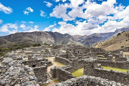 Fini le Machu Picchu, ce joyau caché est moins bondé mais tout aussi spectaculaire - les touristes français l'adorent déjà : Raqchi
