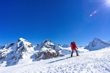 Skitour : Le guide ultime pour préparer votre prochaine aventure de ski alpin