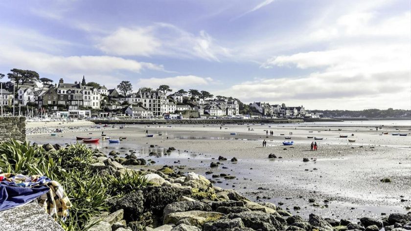 Voici pourquoi cette ville bretonne, perle secrète du Finistère, est l'une des destinations de choix des retraités en France : Concarneau