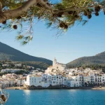cadaques-ce-village-blanc-despagne-qui-inspire-encore-les-artistes