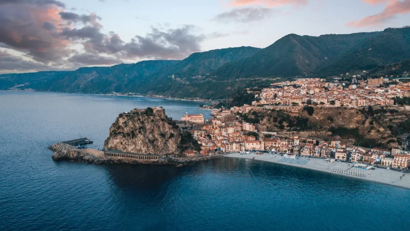 cette-region-ditalie-encore-meconnue-va-vous-surprendre-par-son-authenticite-et-ses-magnifiques-paysages-naturels