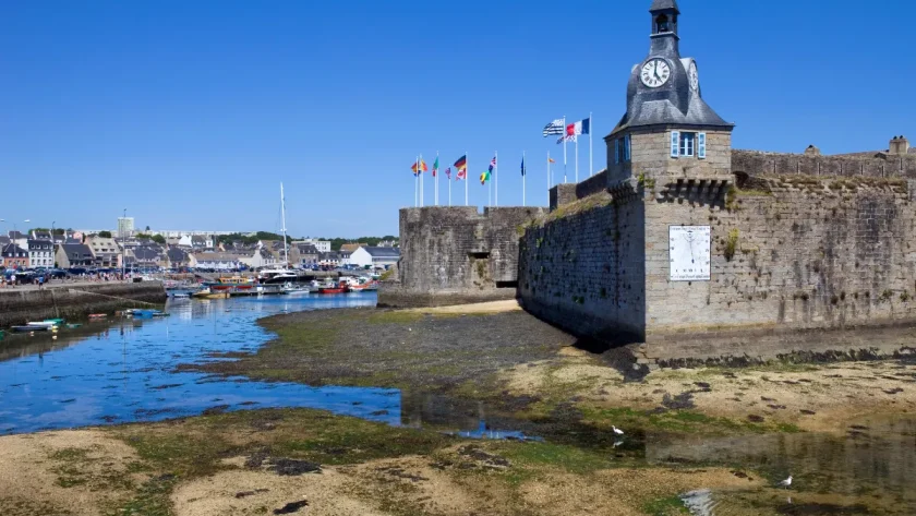decouvrez-toute-la-beaute-de-la-bretagne-en-hiver-en-visitant-ce-village-du-finistere-le-temps-dun-week-end