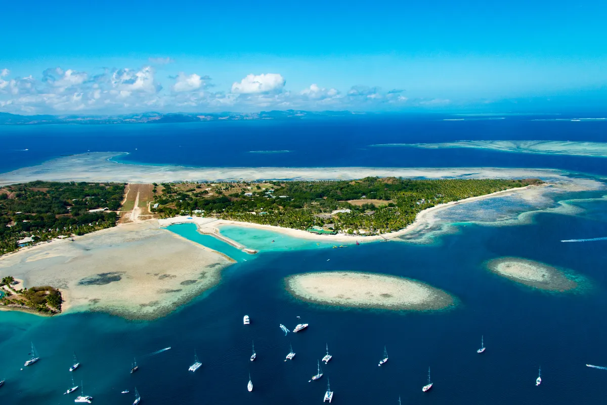 Voici les 10 meilleures idées de destinations pour vous évader en 2025 : découvrez des paysages incroyables