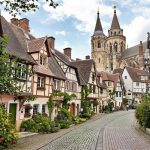 Découvrez le joyau secret de Normandie, classé parmi les plus beaux villages de France ! : Lyons-la-Forêt
