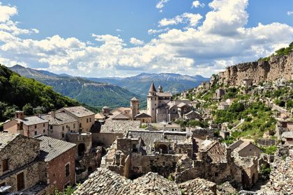 Un village médiéval millénaire, véritable perle des Pyrénées-Orientales : Villefranche-de-Conflent