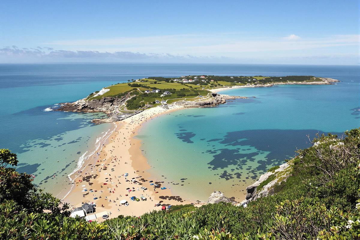 Une échappée pittoresque vers cette petite île paradisiaque : un joyau caché de la Bretagne
