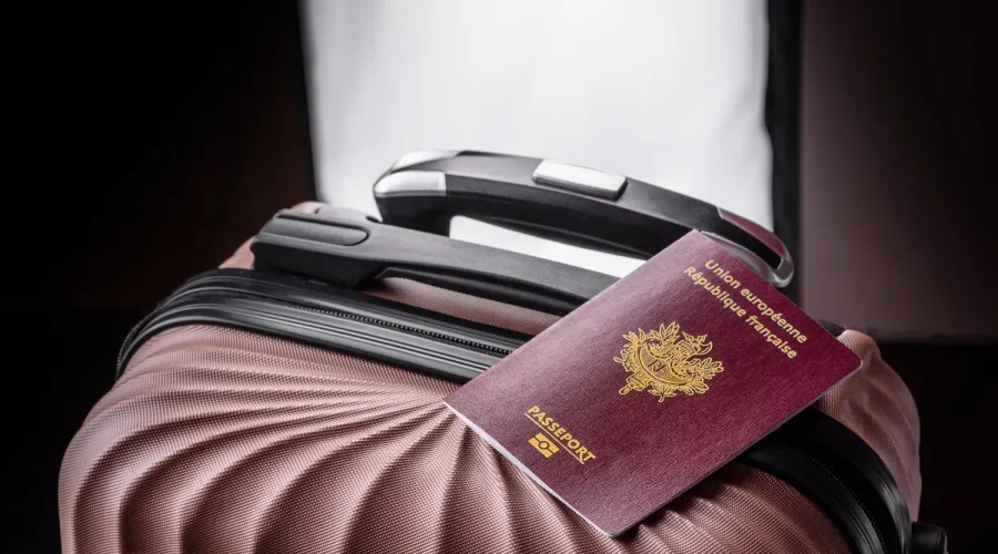 les-destinations-ou-voyager-sans-passeport-pour-les-francais-en-2025