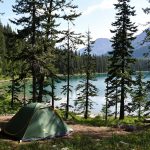Camping sauvage : voici l’amende salée que vous risquez pour une simple tente mal placée !