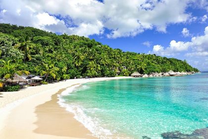 Ce coin de paradis pourrait bien devenir le village préféré des Français en 2025 : Deshaies