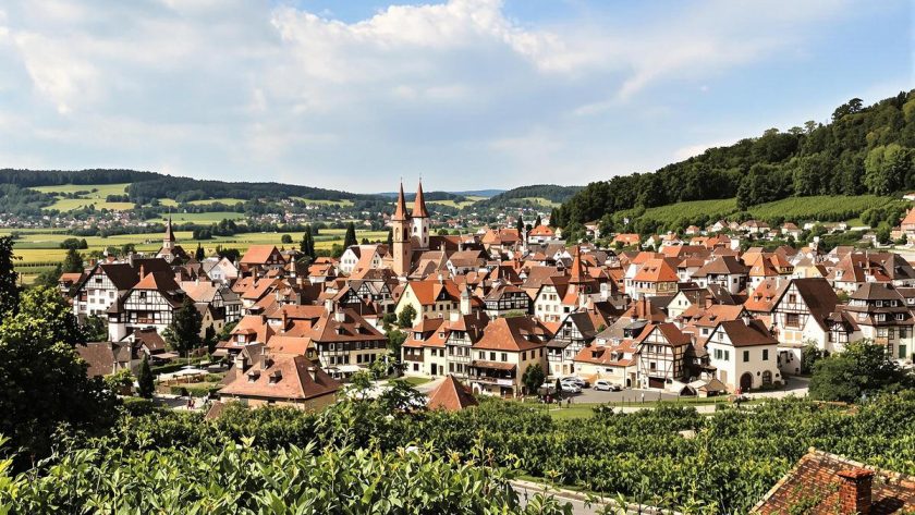 Ce village alsacien, qui aurait inspiré les Schtroumpfs, séduit par son charme et son hospitalité : Kaysersberg
