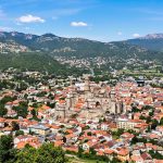 Célèbre pour ses fortifications, cette ancienne cité marchande est l'un des plus beaux villages de France : Villefranche-de-Conflent
