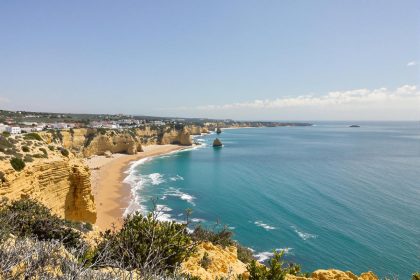 Cette destination européenne, à quelques heures de Paris, est la plus abordable : L'Algarve