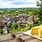 En Normandie, ce hameau d'à peine 200 âmes porte sur ses épaules une renommée mondiale grâce à sa spécialité légendaire ! : Camembert