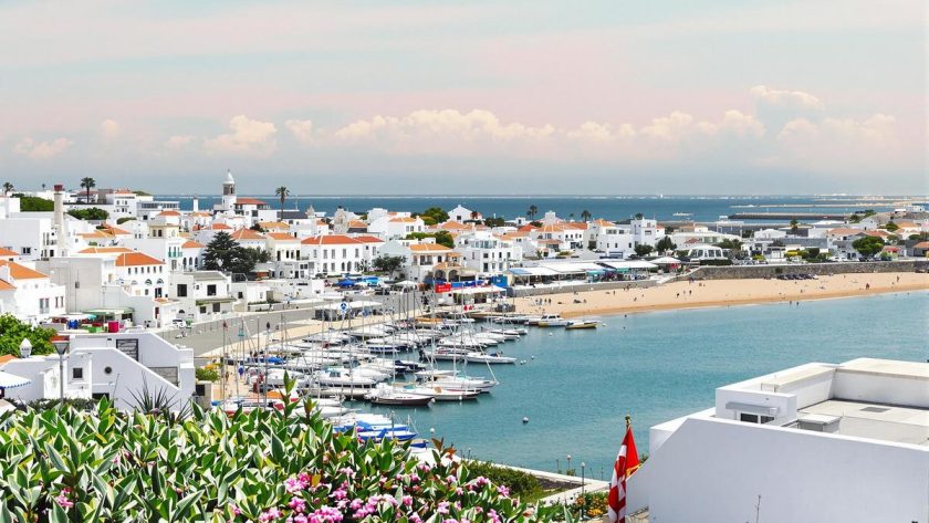 Joyau caché de l'Algarve, ce village de pêcheurs portugais a été élu l'une des meilleures destinations de 2025 : Olhão