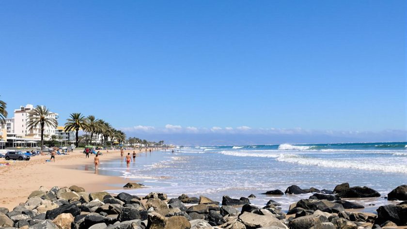 Quelle est l'île des canaries la plus chaude en novembre ?