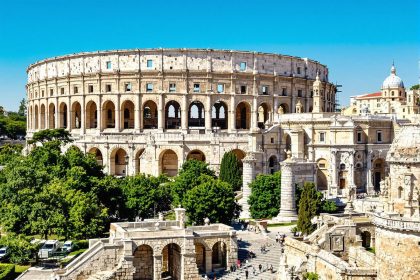 Explorez la ville romaine la mieux préservée de France, un trésor antique à ciel ouvert : Nimes