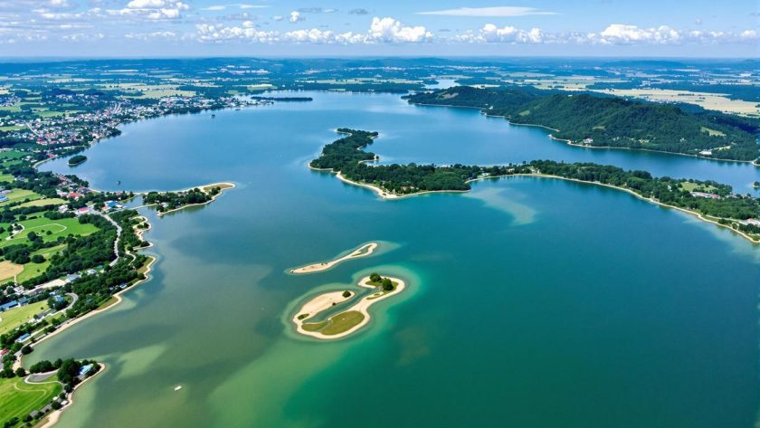 Un géant aquatique : à 2h30 de Paris, ce lac majestueux est le plus grand lac d’Europe : lac du Der